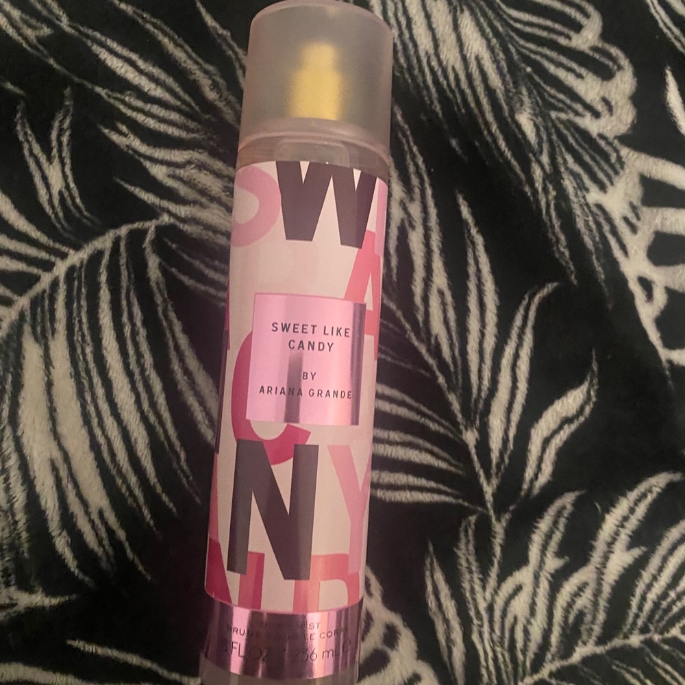 ariana grande sweet like candy perfume
